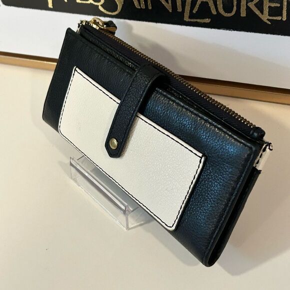 Fossil Black and White pebble Leather Wallet clutch - Picture 4 of 9